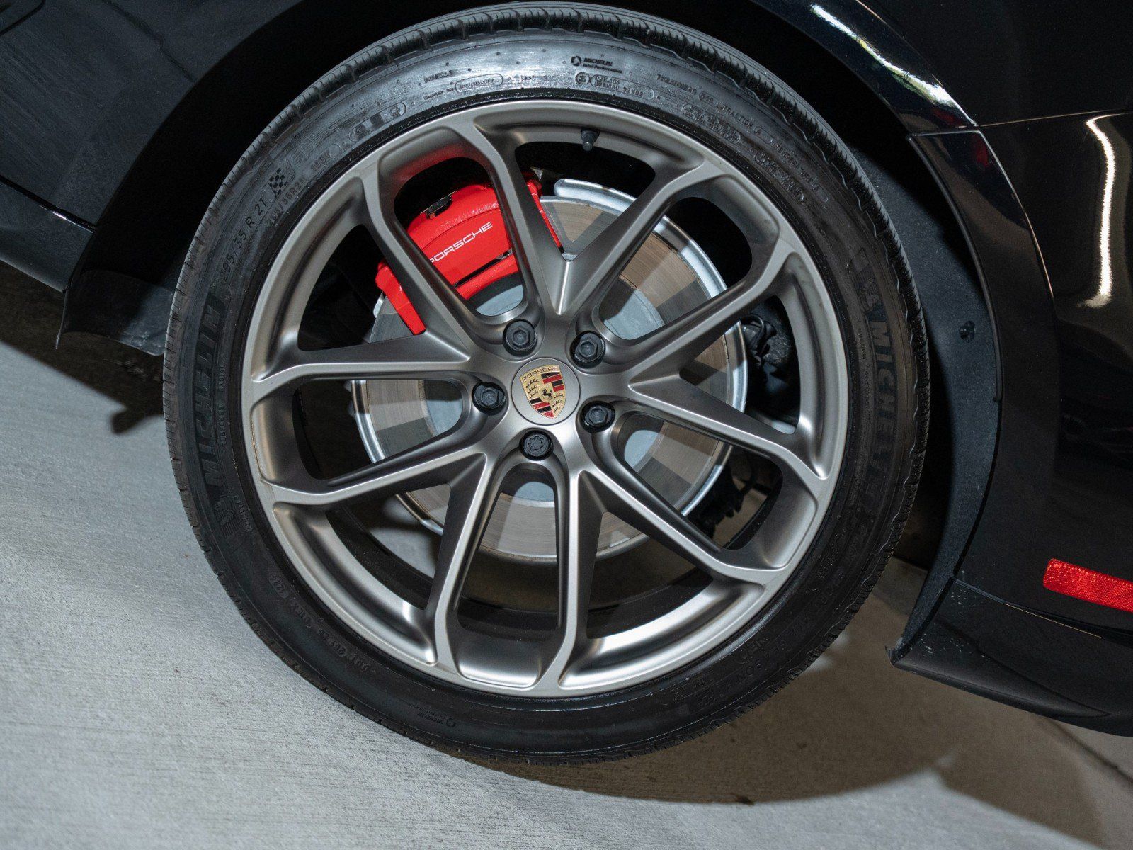 Used 2024 Porsche Macan GTS AWD/4WD image 11