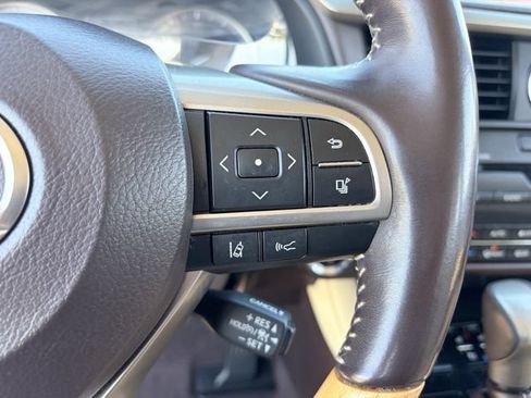 Used 2019 Lexus RX 450hL Premium w/ Premium Package AWD/4WD image 9