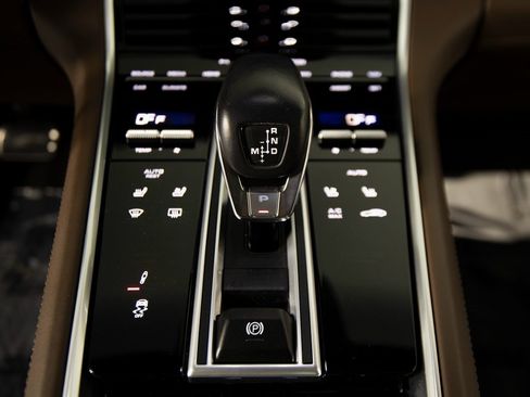 Certified 2023 Porsche Panamera Turbo S image 24