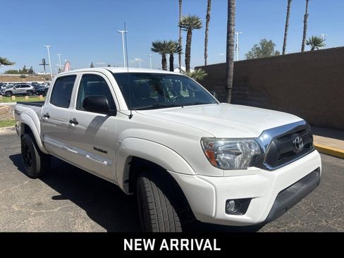 Used 2014 Toyota Tacoma 4x4 Double Cab w/ TRD Off-Road Package image 6