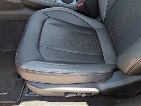 Certified 2025 Subaru Crosstrek 2.5i Limited w/ Crosstrek Mirror Package AWD/4WD image 14