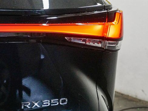 Used 2025 Lexus RX 350 FWD w/ Technology Package image 11