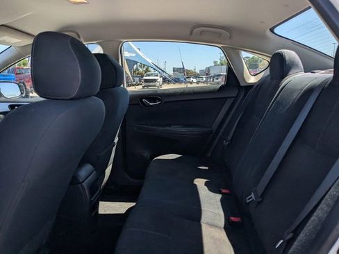 Used 2017 Nissan Sentra S image 11