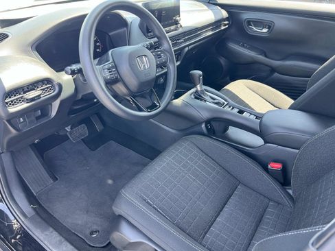 Certified 2024 Honda HR-V LX image 5