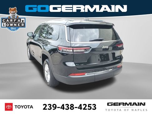 Used 2023 Jeep Grand Cherokee L Laredo RWD image 11