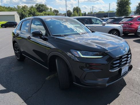 Used 2025 Honda HR-V Sport image 7