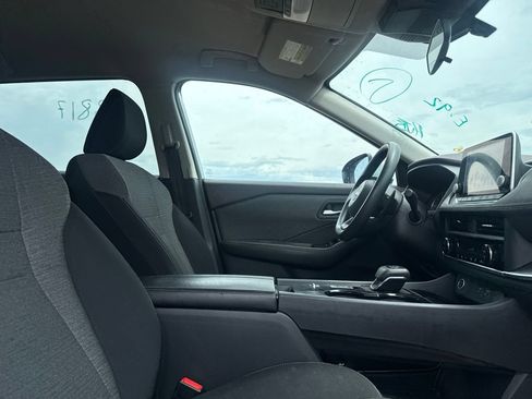 Used 2023 Nissan Rogue SV FWD image 26