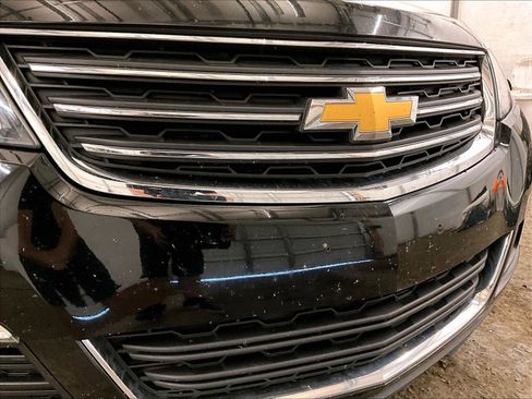 Used 2017 Chevrolet Traverse LT AWD/4WD image 30
