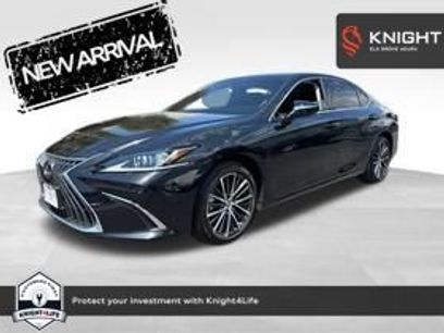 Used 2025 Lexus ES 300h w/ Premium Package