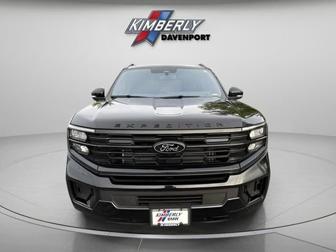 Used 2025 Ford Expedition Platinum w/ Stealth Performance Package AWD/4WD image 8