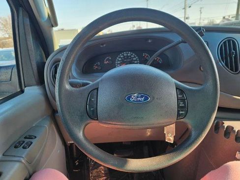 Used 2003 Ford E-350 and Econoline 350 XL image 10