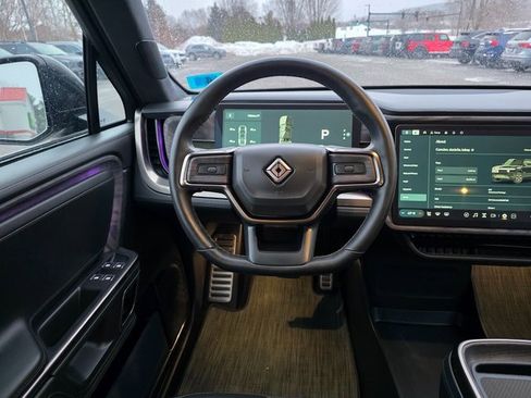 Used 2022 Rivian R1T Adventure image 20