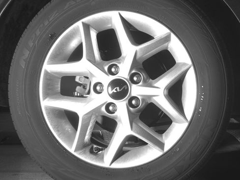 Used 2025 Kia Soul LX w/ LX Technology Package image 15