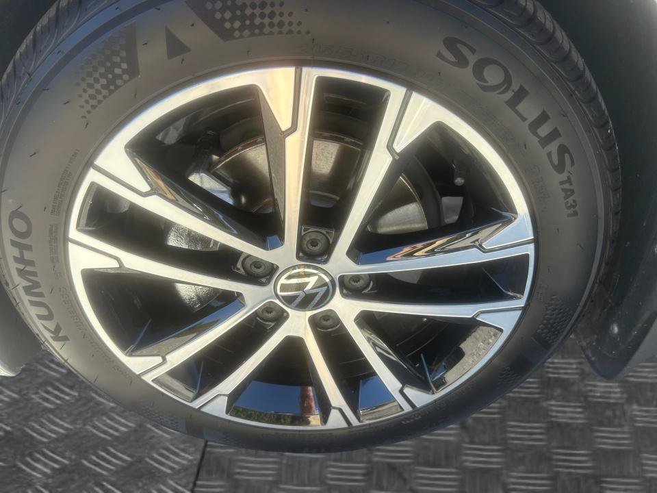 Used 2026 Volkswagen Jetta Sport FWD image 27