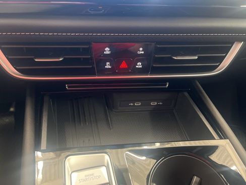 New 2026 Volkswagen Atlas Cross Sport SE AWD/4WD image 28
