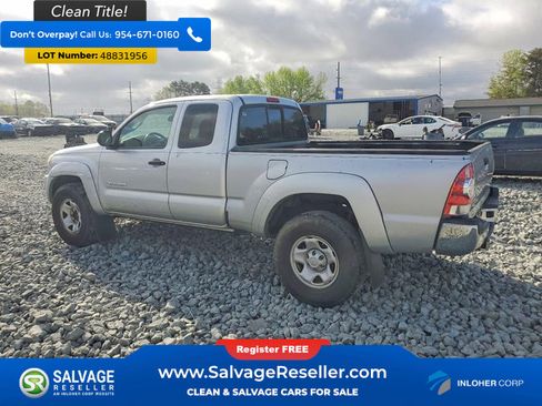 Used 2011 Toyota Tacoma PreRunner w/ SR5 Pkg #2 image 3