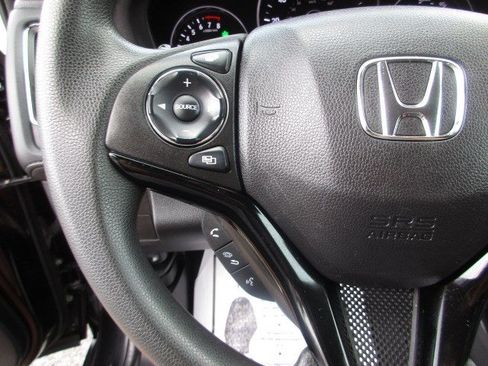 Used 2016 Honda HR-V EX image 18