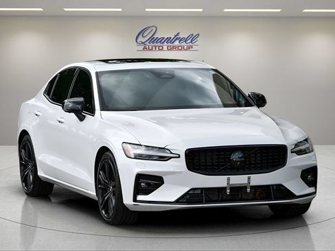 Certified 2023 Volvo S60 B5 Plus w/ Climate Package AWD/4WD image 2