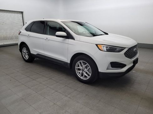 Used 2023 Ford Edge SEL image 13