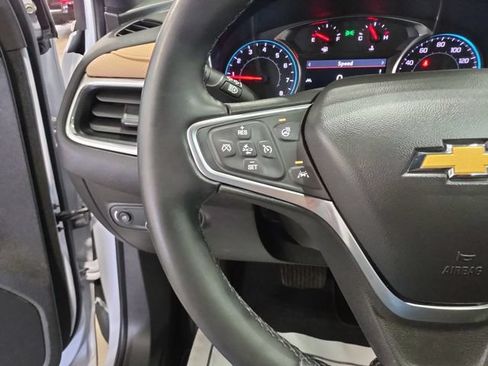 Used 2023 Chevrolet Equinox Premier AWD/4WD image 16