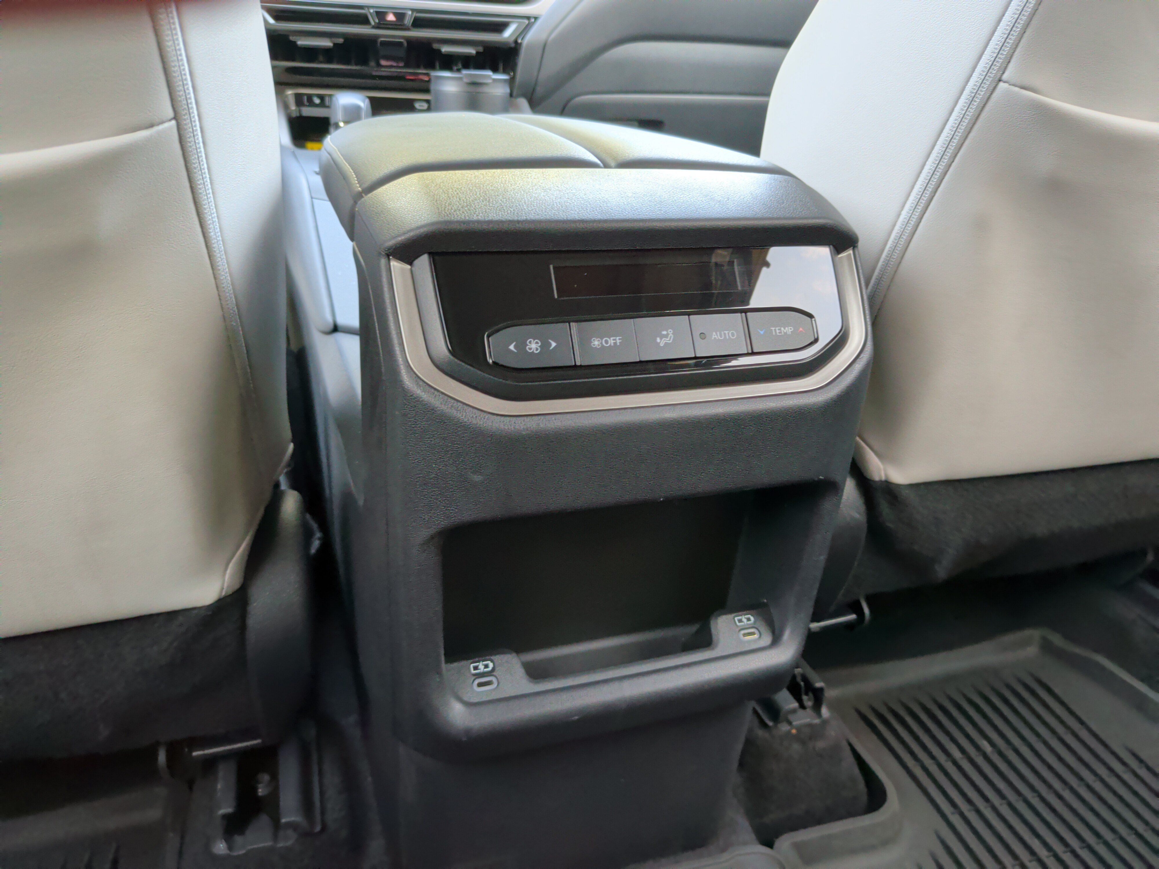 Used 2025 Lexus TX 350 AWD w/ Technology Package image 34