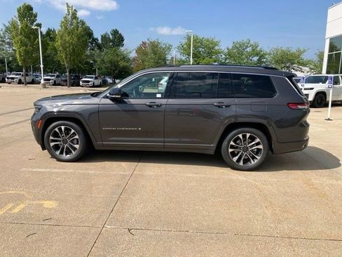 Certified 2022 Jeep Grand Cherokee L Overland AWD/4WD image 5