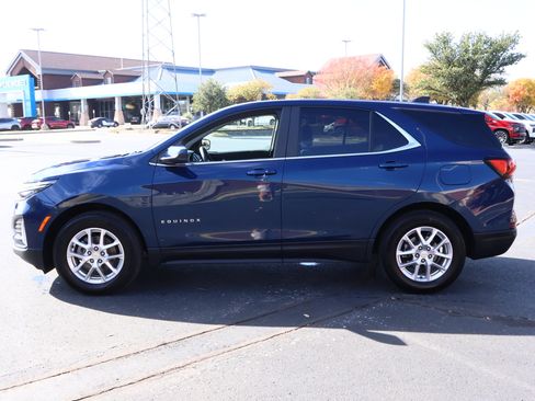 Used 2023 Chevrolet Equinox LT image 30