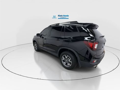 Used 2022 Honda Passport TrailSport image 8