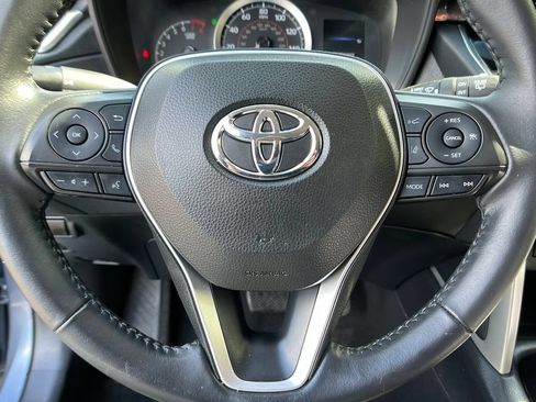 Used 2022 Toyota Corolla Cross LE AWD/4WD image 34