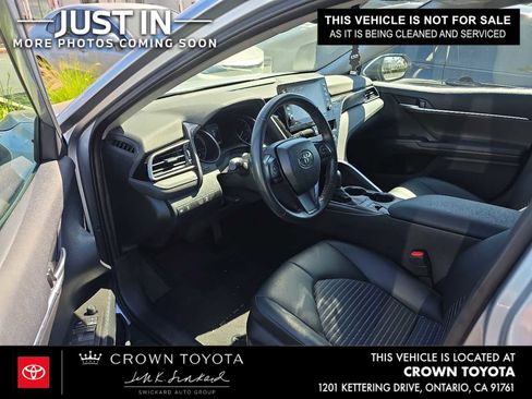 Used 2024 Toyota Camry SE w/ Audio Upgrade Package FWD image 4