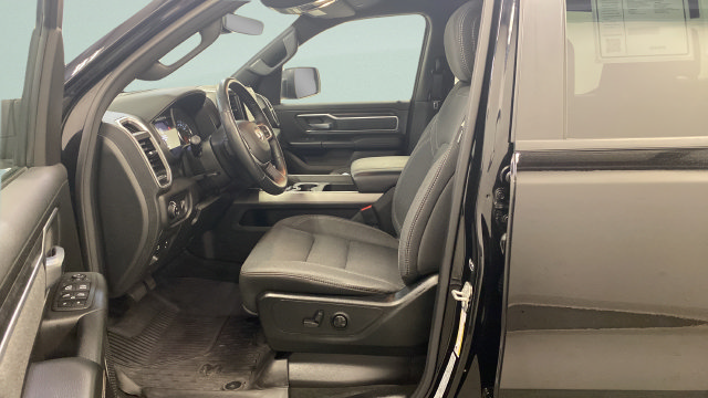 Used 2023 RAM 1500 Big Horn AWD/4WD image 9