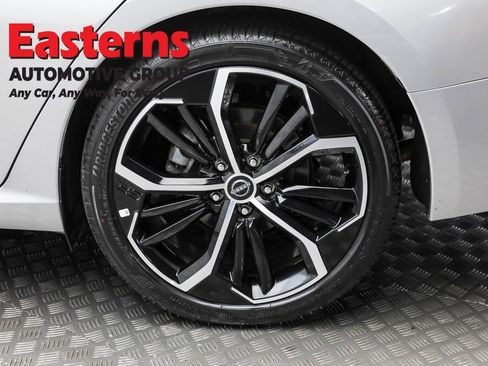 Used 2024 Nissan Altima 2.5 SR image 8