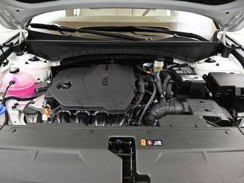 New 2026 Hyundai Tucson Limited image 9