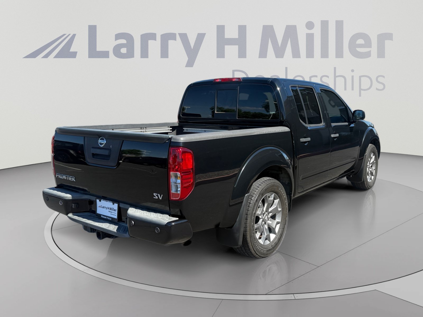 Used 2020 Nissan Frontier SV RWD image 5