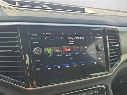 Used 2021 Volkswagen Atlas Cross Sport SEL R-Line w/ Cross Sport MDO Package image 10