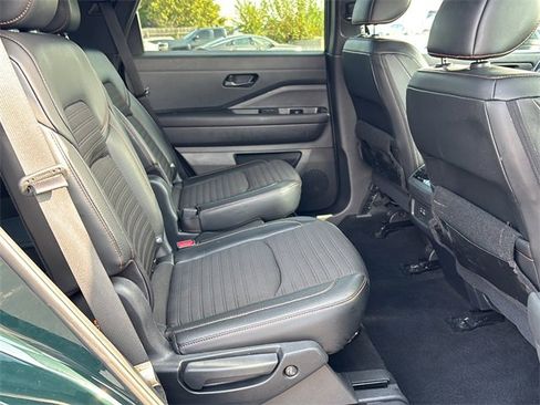 Used 2023 Nissan Pathfinder Rock Creek image 12