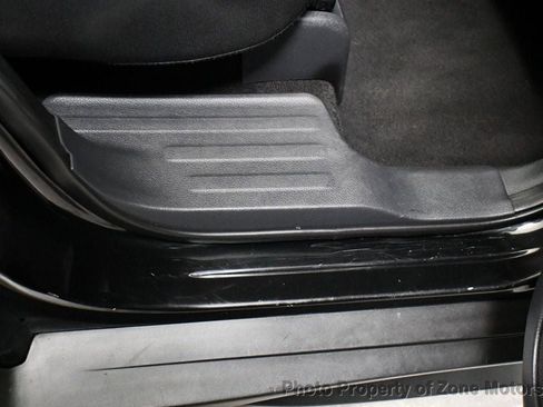 Used 2017 Nissan Rogue SV image 21