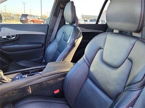 Used 2021 Volvo XC90 T6 Inscription image 23