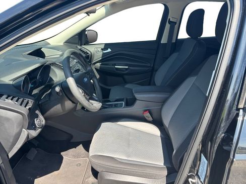 Used 2018 Ford Escape SE AWD/4WD image 8