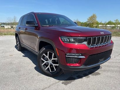Used 2025 Jeep Grand Cherokee Limited w/ Trailer Tow Package