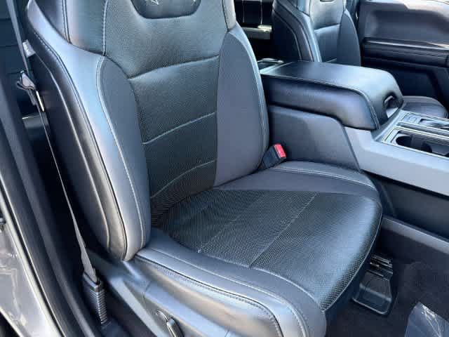 Used 2019 Ford F150 Raptor w/ Equipment Group 802A Luxury AWD/4WD image 23