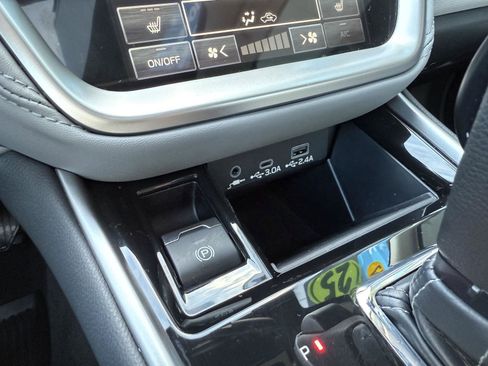 Certified 2025 Subaru Legacy Premium image 21