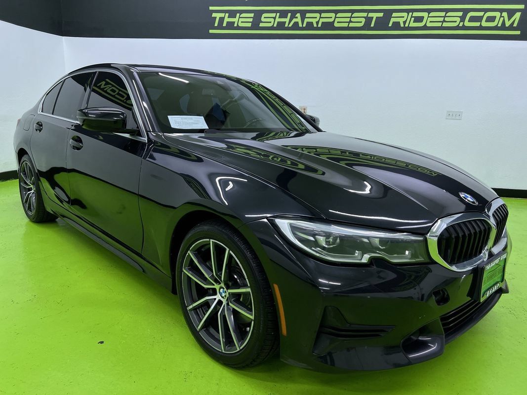 Used 2022 BMW 330i Sedan w/ Driving Assistance Package RWD image 2