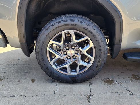 New 2026 GMC Sierra 1500 SLT w/ SLT Premium Plus Package image 51