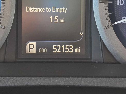 Used 2020 Toyota Sienna XLE w/ XLE Navigation Package AWD/4WD image 28