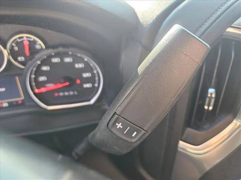 Used 2023 Chevrolet Silverado 2500 LT w/ Convenience Package image 18