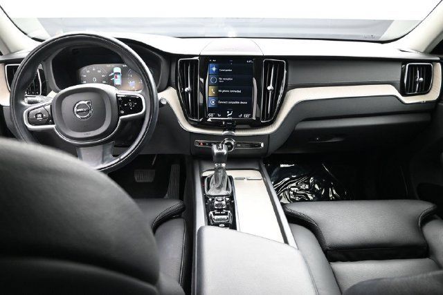 Used 2020 Volvo XC60 T5 Inscription w/ Protection Package Premier AWD/4WD image 14