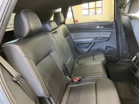 Used 2021 Volkswagen Atlas Cross Sport SE AWD/4WD image 28