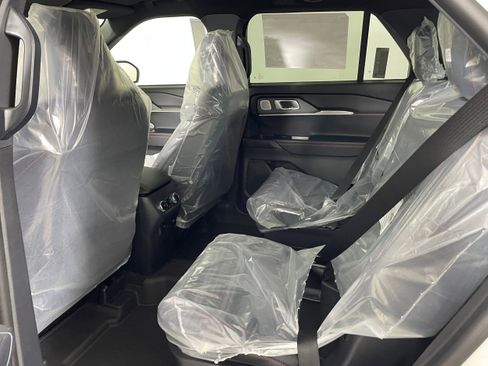 New 2026 Ford Explorer ST w/ Sun And Sound Package image 4