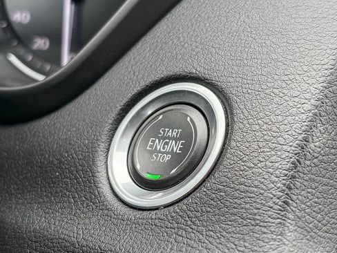 Used 2021 Cadillac XT4 Sport FWD image 20
